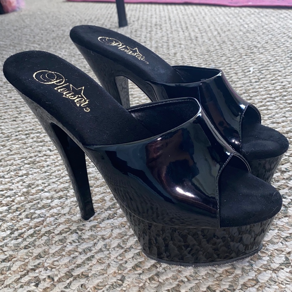 BRAND NEW PLEASERS